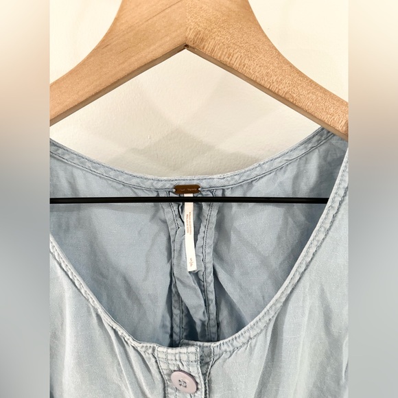 Free People Highway Cruisin Button Front Chambray Top Size Small - Picture 5 of 6
